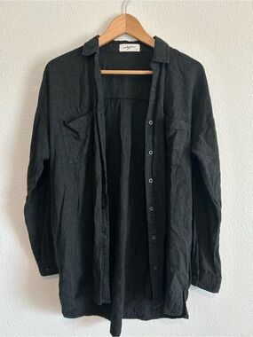 Carly Jean Los Angeles Button-Up Shirt